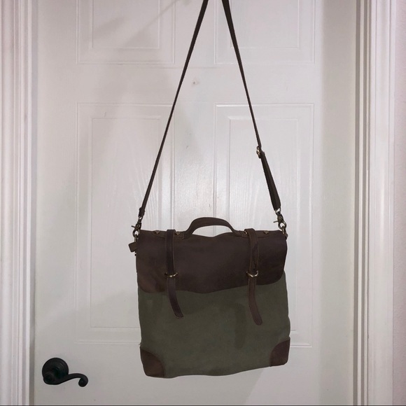 Anthropologie Handbags - Anthropologie Jesslyn Blake Crossbody messenger